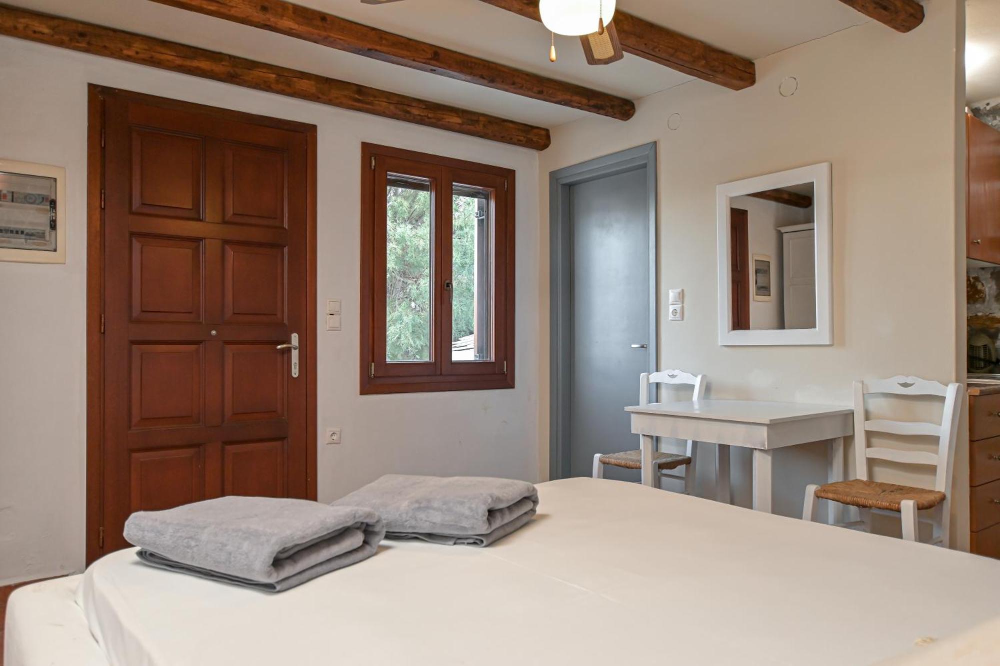 4 Bedroom Villa Valerie With Private Swimming Pool Stelida  Eksteriør bilde